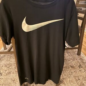 Nike Men’s Dri-fit Nike graphic The Nike Tee Black Atletic Cut T-Shirt